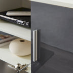 Meuble TV gris de 62,99 po avec lumières DEL, armoires et étagères ouvertes pour téléviseurs jusqu'à 65 po