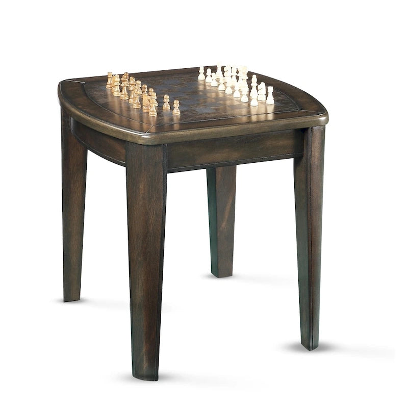 Table de jeu de fin avec échiquier