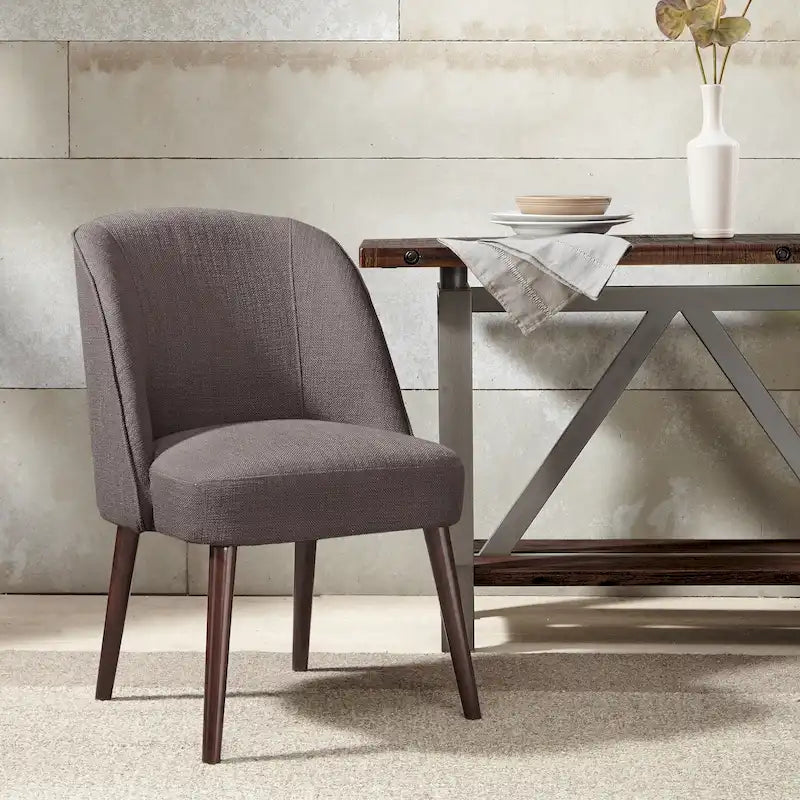 Chaise de salle à manger à dossier arrondi – 22,25 larg. x 24,5 prof. x 34,6 haut.